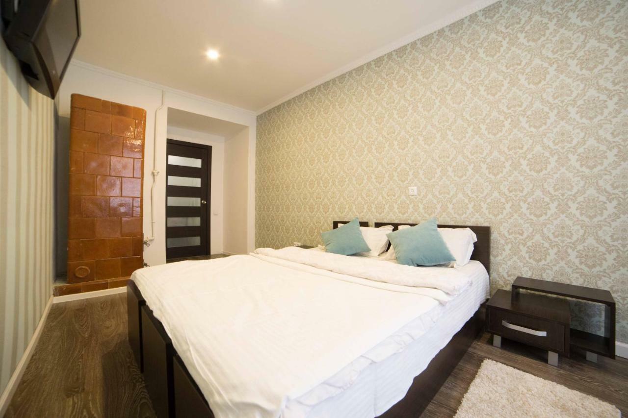 Staroievreiska Apartments 利沃夫 外观 照片
